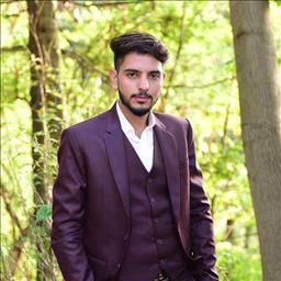 Zeeshan Liaqat 